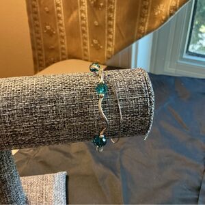 Set of 2 Silver and Teal Bracelets